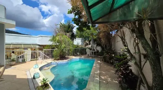 Casa com 4 Quartos à venda, 600m² no São Francisco, Niterói