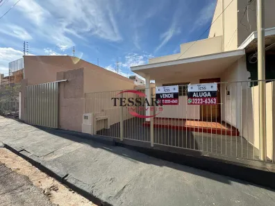 Casa com 3 Quartos para alugar, 324m² no Vila Maceno, São José do Rio Preto
