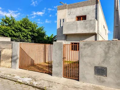 Casa com 3 Quartos à venda, 168m² no São João do Rio Vermelho, Florianópolis