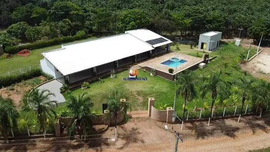 Fazenda/Sítio com 4 Quartos à venda, 1000m² no Centro, Penápolis