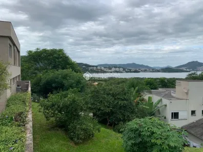 Lote/Terreno à venda, 700m² no Cacupé, Florianópolis