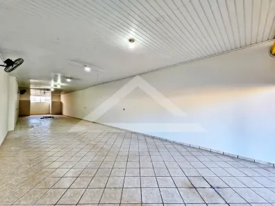 Ponto Comercial para alugar, 125m² no Centro, Cravinhos
