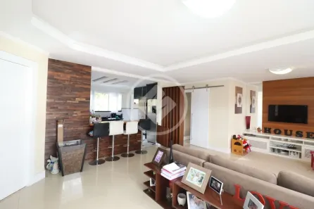 Casa de Condomínio com 5 Quartos à venda, 400m² no Parque do Imbui, Teresópolis