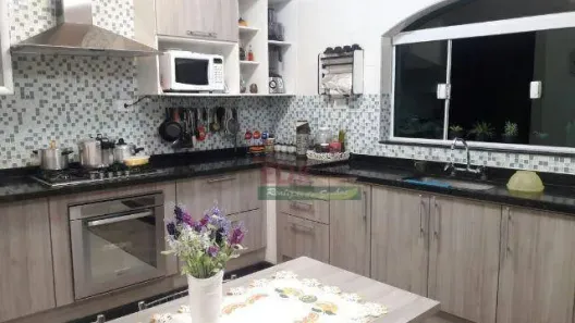 Casa com 4 Quartos à venda, 259m² no Vera Cruz, Caçapava