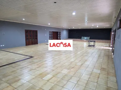 Galpão/Depósito/Armazém com 3 Quartos para alugar, 550m² no Jardim Continental, Taubaté