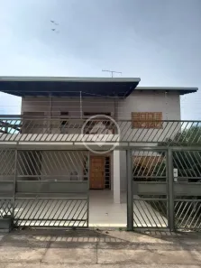 Sobrado com 3 Quartos à venda, 223m² no Bandeirante, Caldas Novas