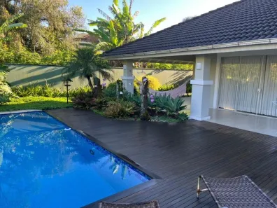 Casa com 3 Quartos à venda, 322m² no América, Joinville