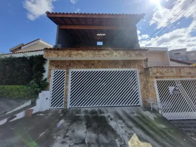 Sobrado com 3 Quartos à venda, 173m² no Parque Jaçatuba, Santo André