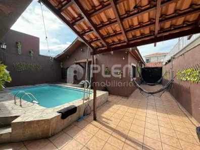 Casa com 3 Quartos à venda, 240m² no Jardim do Colégio (Zona Norte), São Paulo