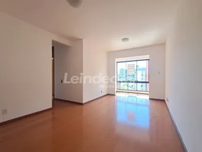 Apartamento com 3 Quartos para alugar, 73m² no Chácara das Pedras, Porto Alegre