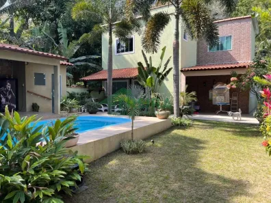 Casa de Condomínio com 4 Quartos à venda, 240m² no Barra de Guaratiba, Rio de Janeiro