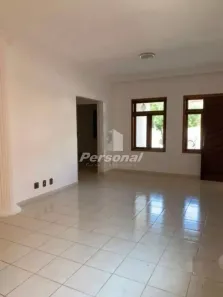 Sobrado com 4 Quartos para alugar, 460m² no Vila das Jabuticabeiras, Taubaté