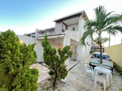 Casa com 4 Quartos à venda, 216m² no Maraponga, Fortaleza