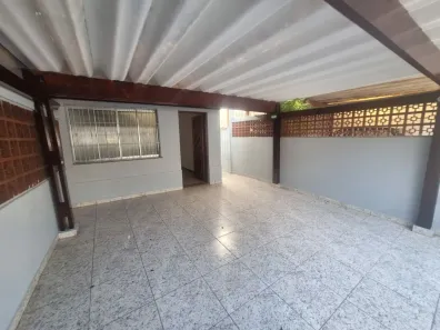 Sobrado com 2 Quartos para alugar, 120m² no Jardim Rosa Maria, São Paulo