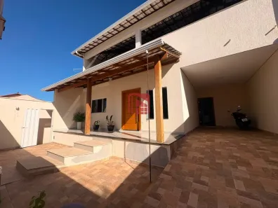 Casa com 7 Quartos à venda, 360m² no Bom Jesus, Contagem