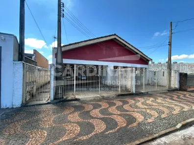 Casa com 4 Quartos à venda, 222m² no Zona Sudeste, Descalvado