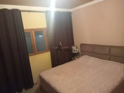 Sobrado com 3 Quartos à venda, 100m² no Vila Santa Isabel, Taubaté
