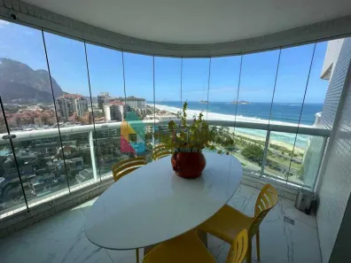 Flat com 1 Quarto para venda ou aluguel, 52m² no Barra da Tijuca, Rio de Janeiro
