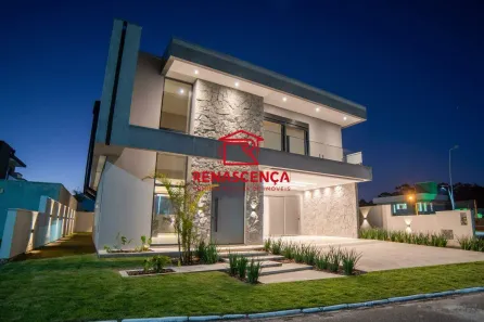 Casa de Condomínio com 4 Quartos à venda, 261m² no São João do Rio Vermelho, Florianópolis