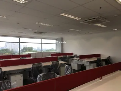 Sala Comercial para alugar, 1430m² no Lapa de Baixo, São Paulo