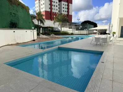 Apartamento com 4 Quartos para alugar, 150m² no Candeal, Salvador