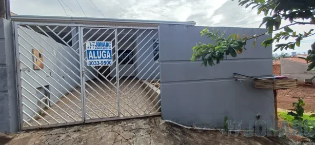 Casa com 2 Quartos para alugar, 85m² no Jardim Portal do Lago, Apucarana