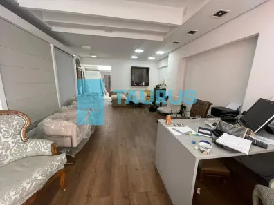 Ponto Comercial para venda ou aluguel, 200m² no Vila Olímpia, São Paulo