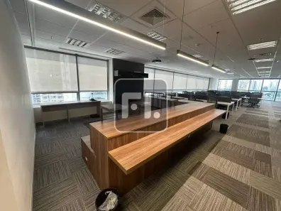 Sala Comercial para venda ou aluguel, 265m² no Cidade Monções, São Paulo