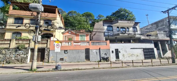 Casa com 3 Quartos à venda, 78m² no Vila Valqueire, Rio de Janeiro