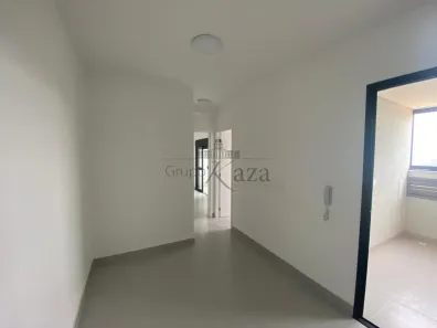 Apartamento com 2 Quartos para alugar, 58m² no Loteamento Floresta, São José dos Campos