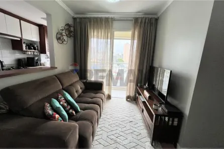 Apartamento com 2 Quartos para alugar, 55m² no Vila das Palmeiras, Guarulhos