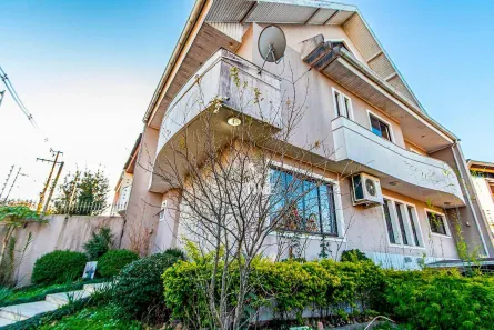 Casa com 4 Quartos à venda, 272m² no Jardim das Américas, Curitiba
