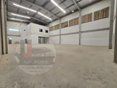Galpão/Depósito/Armazém com 3 Quartos para alugar, 450m² no Baraúna, Feira de Santana
