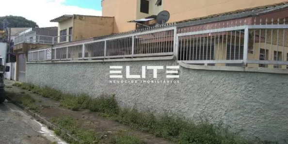 Casa com 2 Quartos à venda, 147m² no Vila Helena, Santo André
