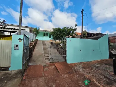 Casa com 3 Quartos à venda, 60m² no Champagnat, Londrina