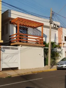 Imóvel Comercial com 4 Quartos à venda, 253m² no Vila Brunhari, Bauru