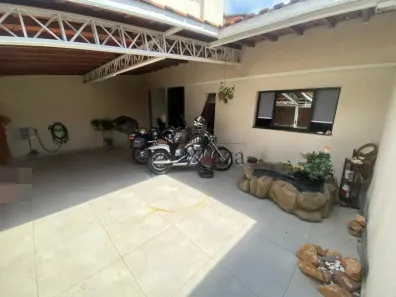 Casa com 5 Quartos à venda, 300m² no Jardim das Indústrias, São José dos Campos