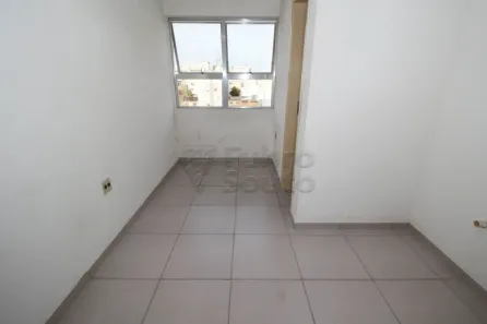 Sala Comercial para alugar, 32m² no Centro, Pelotas