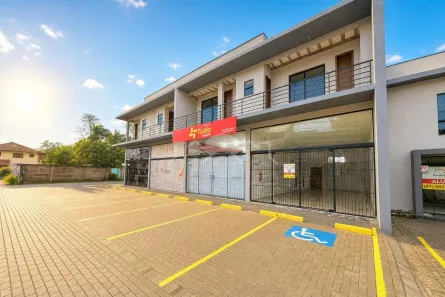 Sala Comercial para alugar, 56m² no Parque Guarani, Joinville