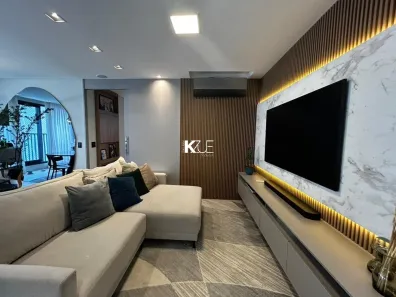 Apartamento com 3 Quartos à venda, 94m² no Canto, Florianópolis