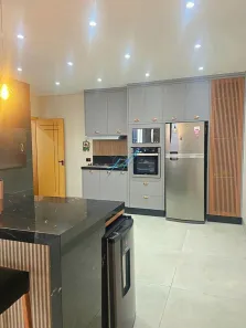 Casa com 3 Quartos à venda, 198m² no Jardim Paris III, Maringá