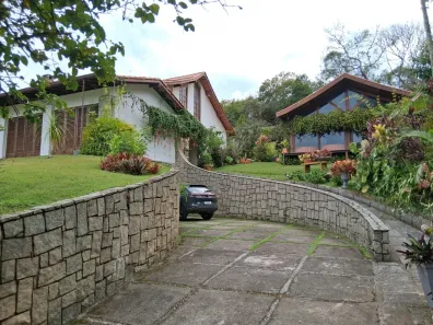 Casa com 4 Quartos à venda, 388m² no Santa Elisa, Nova Friburgo