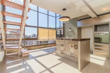 Cobertura com 2 Quartos para alugar, 155m² no Mont Serrat, Porto Alegre