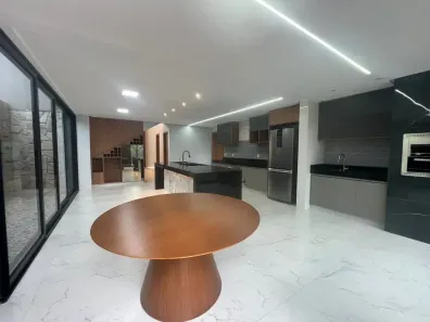 Casa de Condomínio com 3 Quartos para alugar, 219m² no Jardins Capri, Senador Canedo