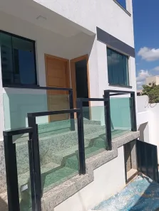 Casa com 3 Quartos à venda, 100m² no Cabral, Contagem