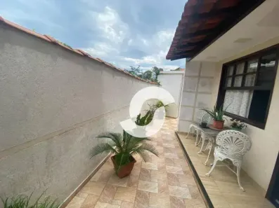 Casa de Condomínio com 3 Quartos à venda, 120m² no Sapê, Niterói