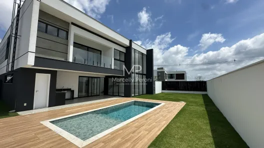 Casa de Condomínio com 4 Quartos à venda, 443m² no São Pedro, Juiz de Fora