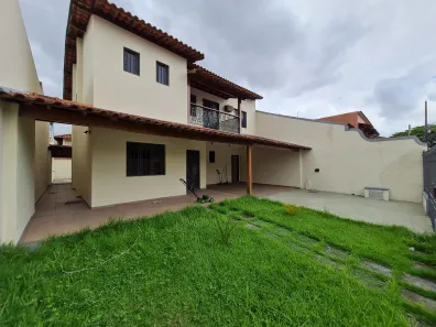 Sobrado com 5 Quartos à venda, 317m² no Campo Grande, Rio de Janeiro