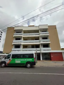 Apartamento com 3 Quartos para alugar, 84m² no Centro, Teresina