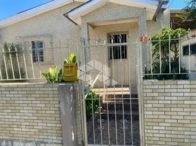 Casa com 5 Quartos à venda, 100m² no Vila Nova, Porto Alegre